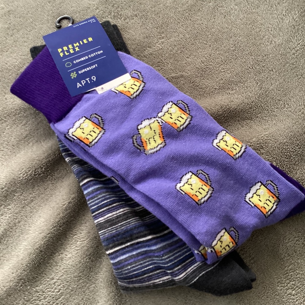 APT. 9 Men 2 Pairs of Socks One Beer , One Blue White Striped Cotton Blend